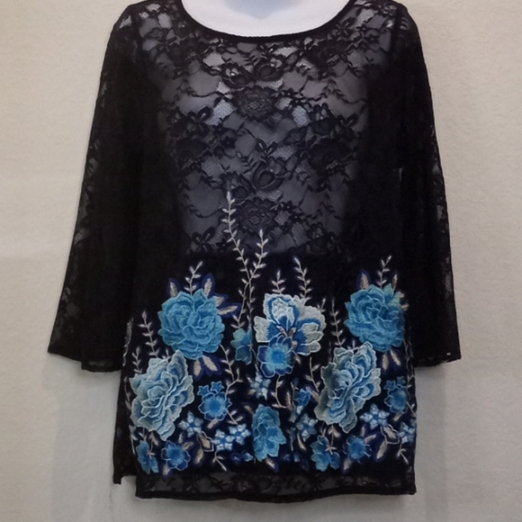 Karen Kane Lace Floral Embroidered  Top - Picture 5 of 14